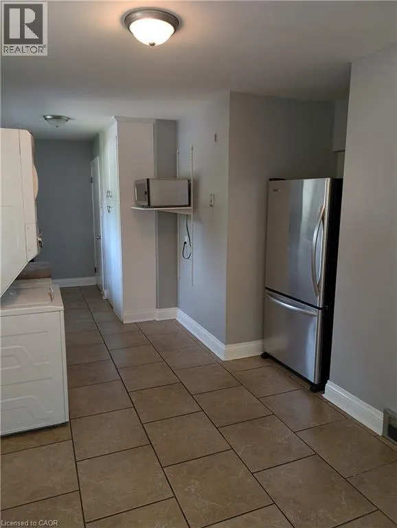 175 OXFORD Street Unit# A, #A