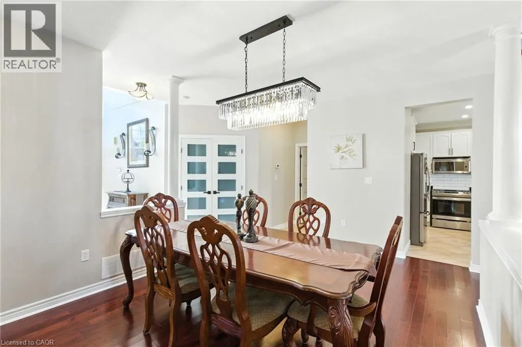 11 SILVERSPRING Crescent