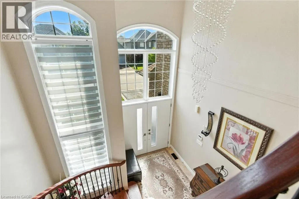 11 SILVERSPRING Crescent
