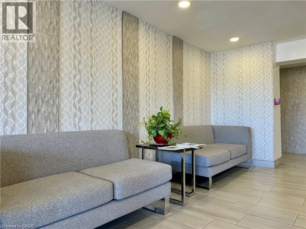 1100 COURTLAND Avenue E Unit# 808, #808
