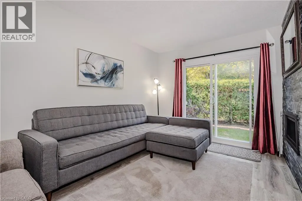 337 KINGSWOOD Drive Unit# 12, #12