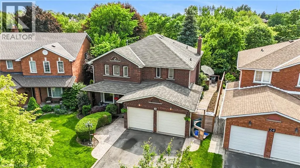 26 DUNDALK Crescent