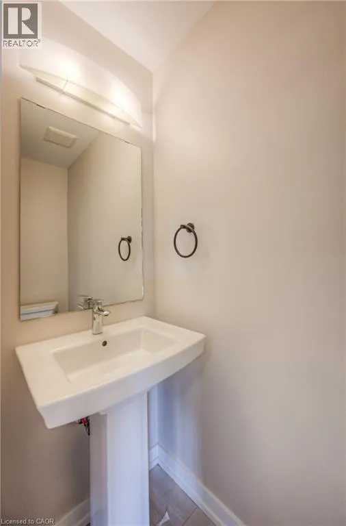 10 PALACE Street Unit# D13, #D13