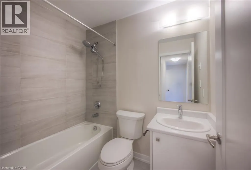 10 PALACE Street Unit# D13, #D13