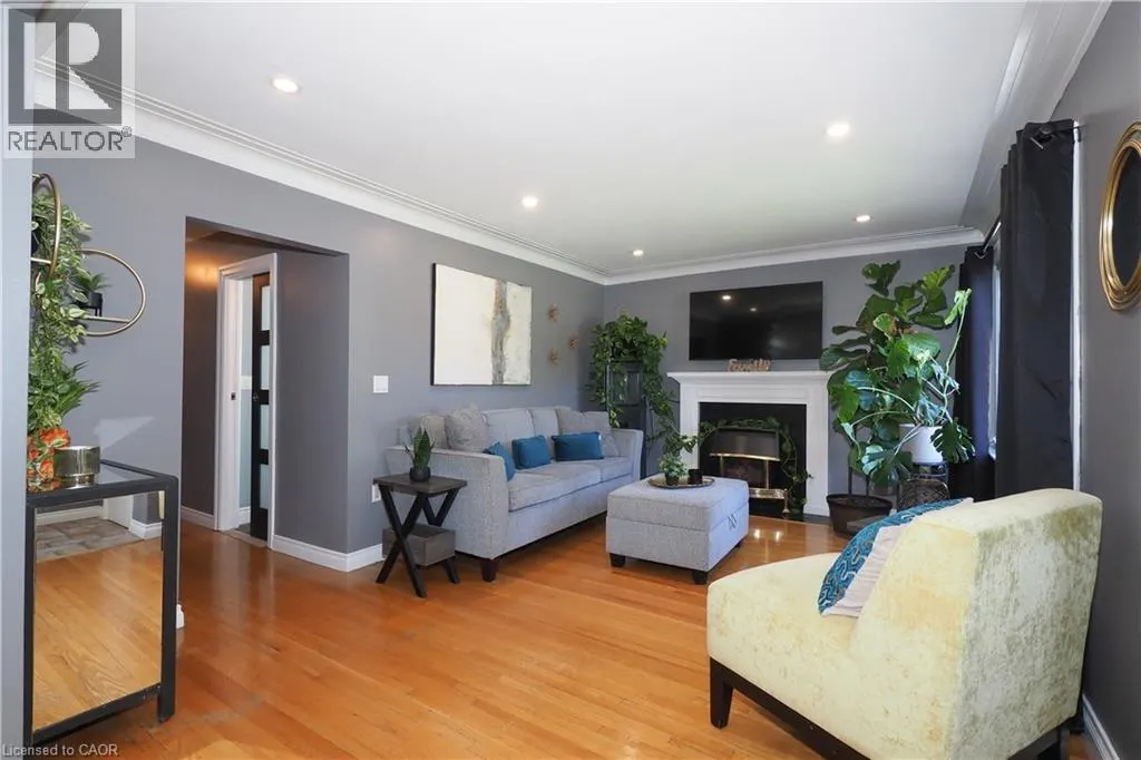 50 HIGHMAN Avenue