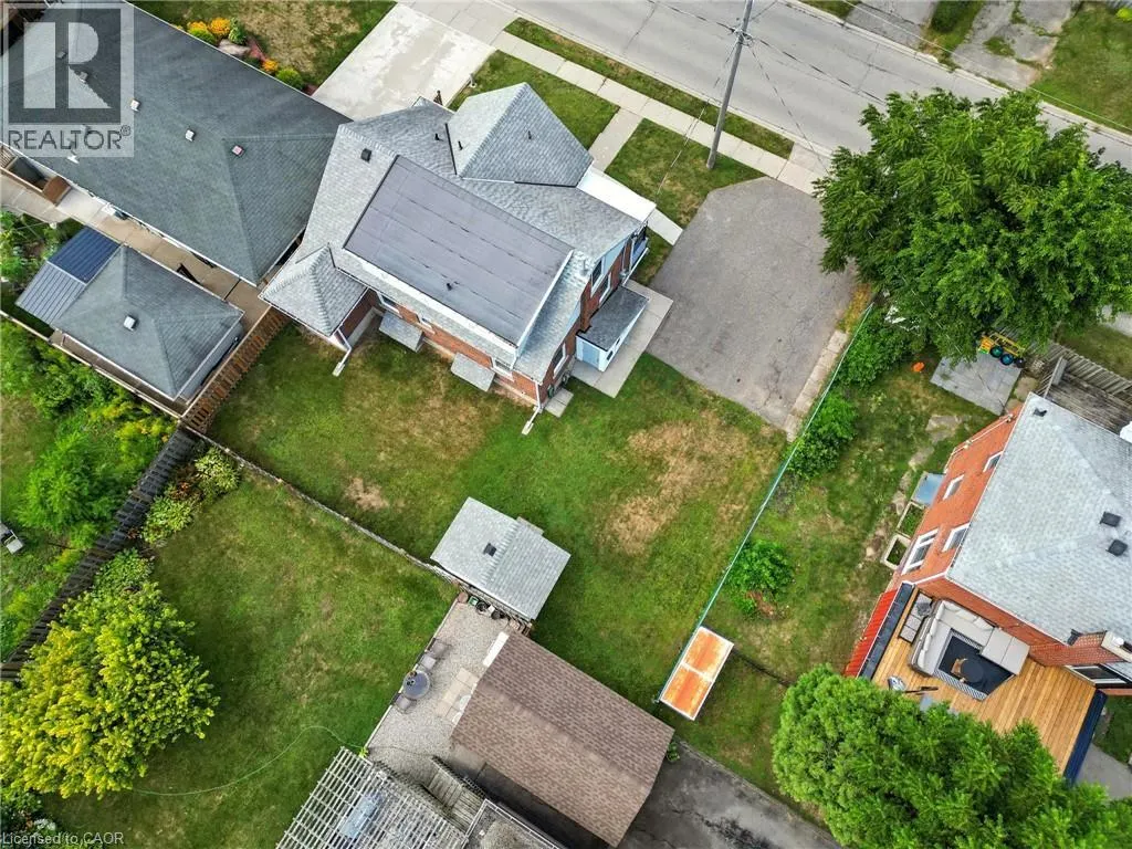 117 POLLOCK Avenue