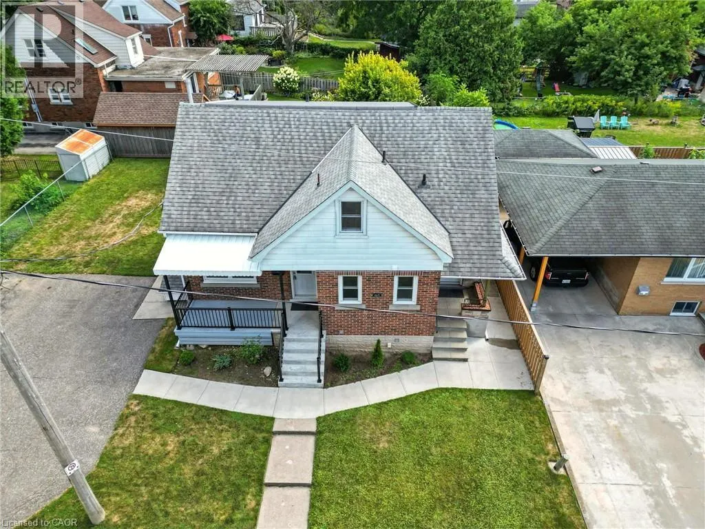 117 POLLOCK Avenue