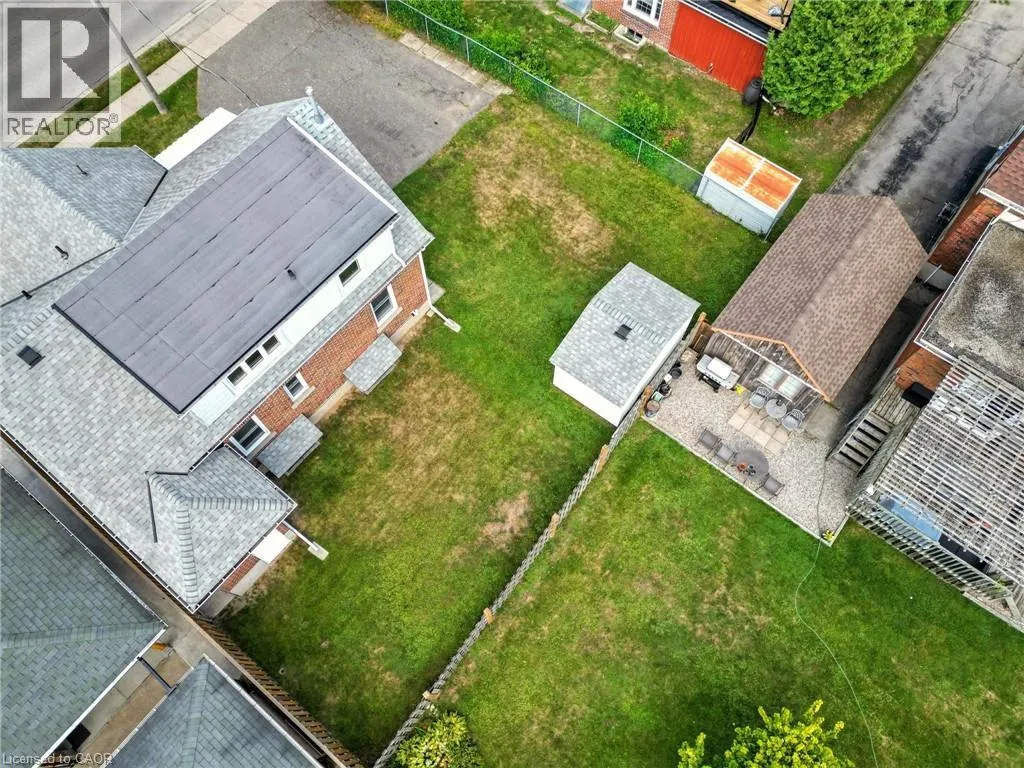 117 POLLOCK Avenue
