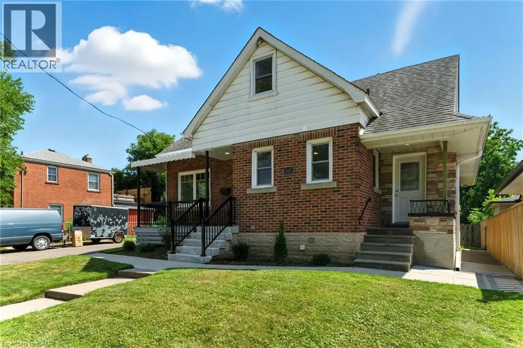 117 POLLOCK Avenue