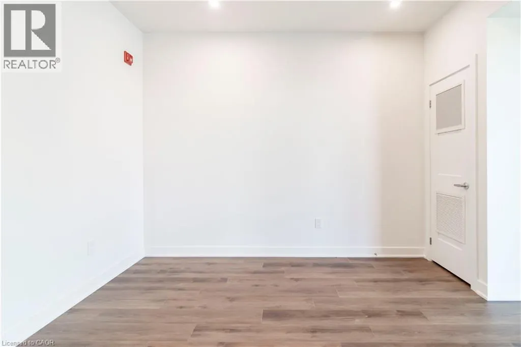 312 ERB Street W Unit# 402, #402