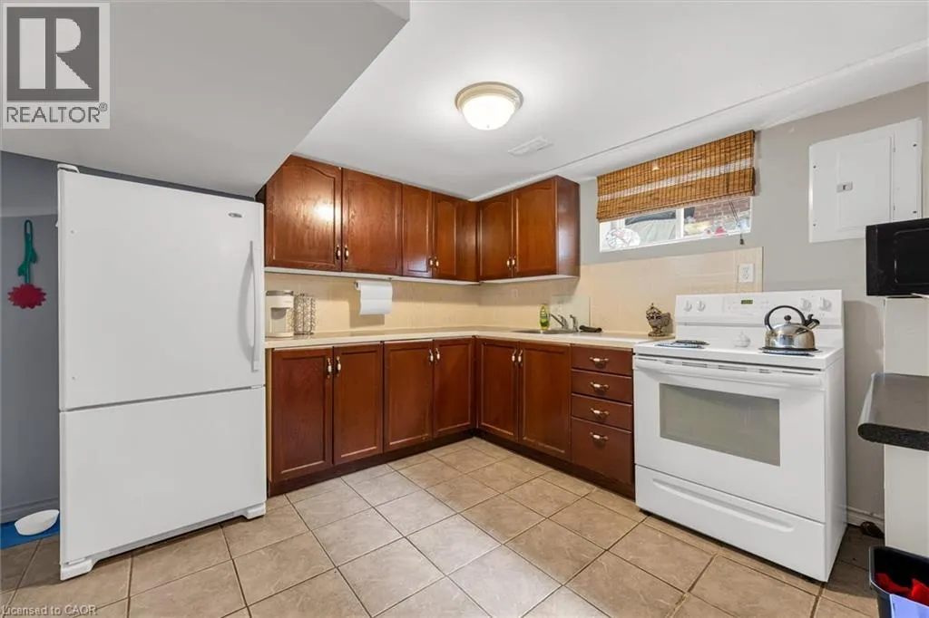 331 EAST 42ND Street