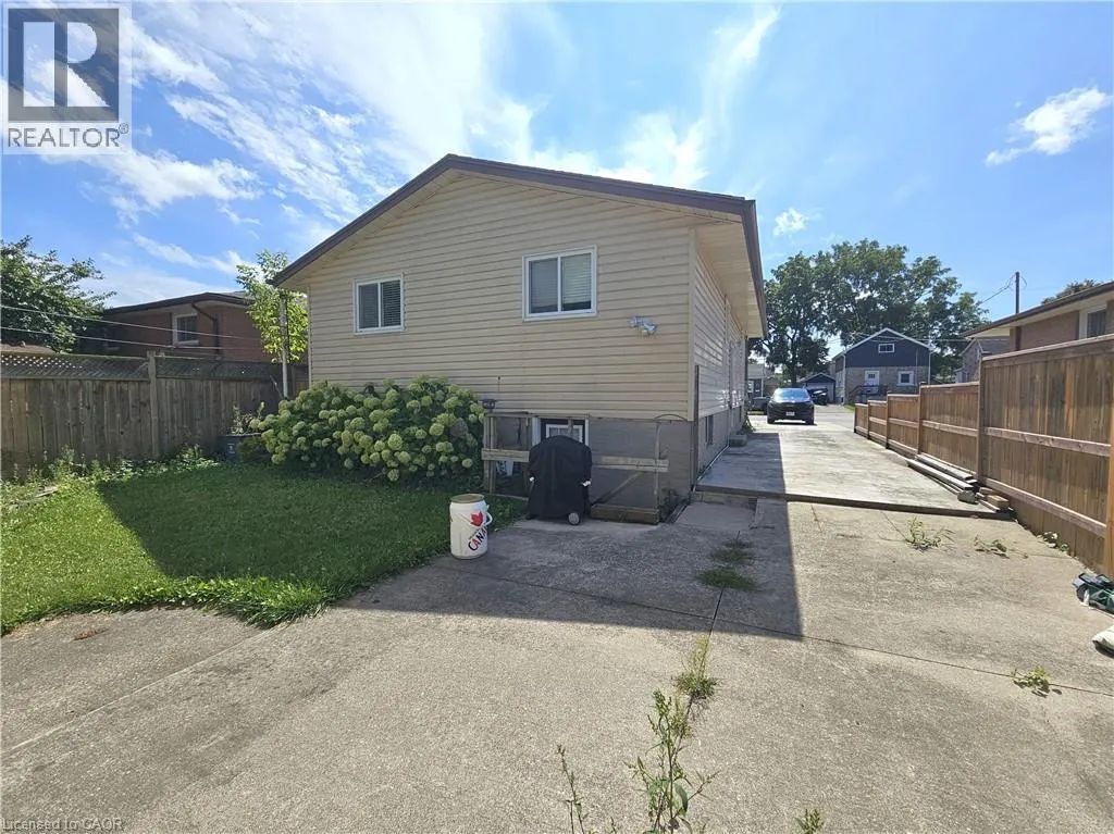 82 ELMWOOD Avenue