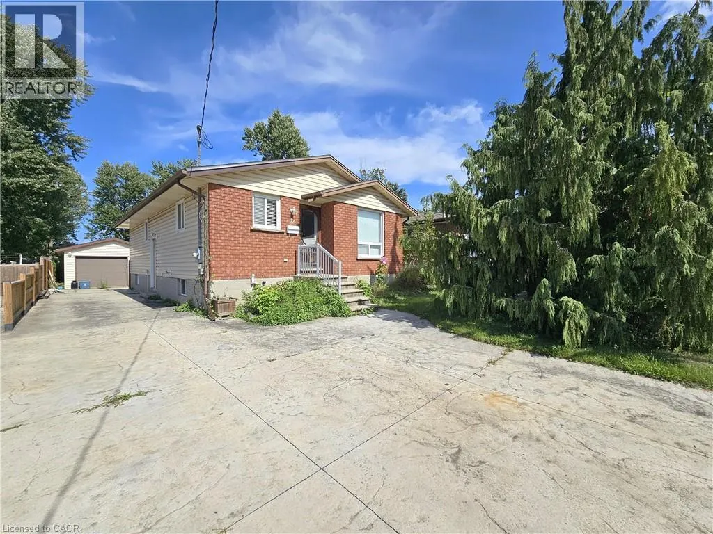 82 ELMWOOD Avenue
