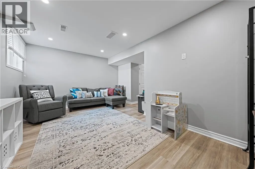 59 WESTMINISTER Crescent