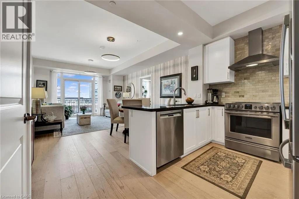 144 PARK Street Unit# 609, #609