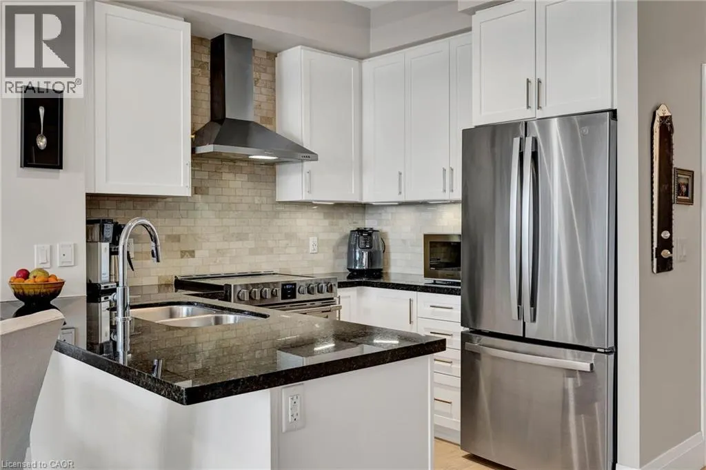 144 PARK Street Unit# 609, #609
