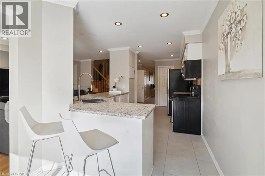 42 MEADOW WOOD Crescent