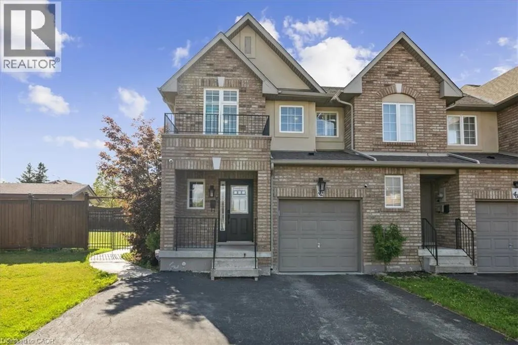 42 MEADOW WOOD Crescent