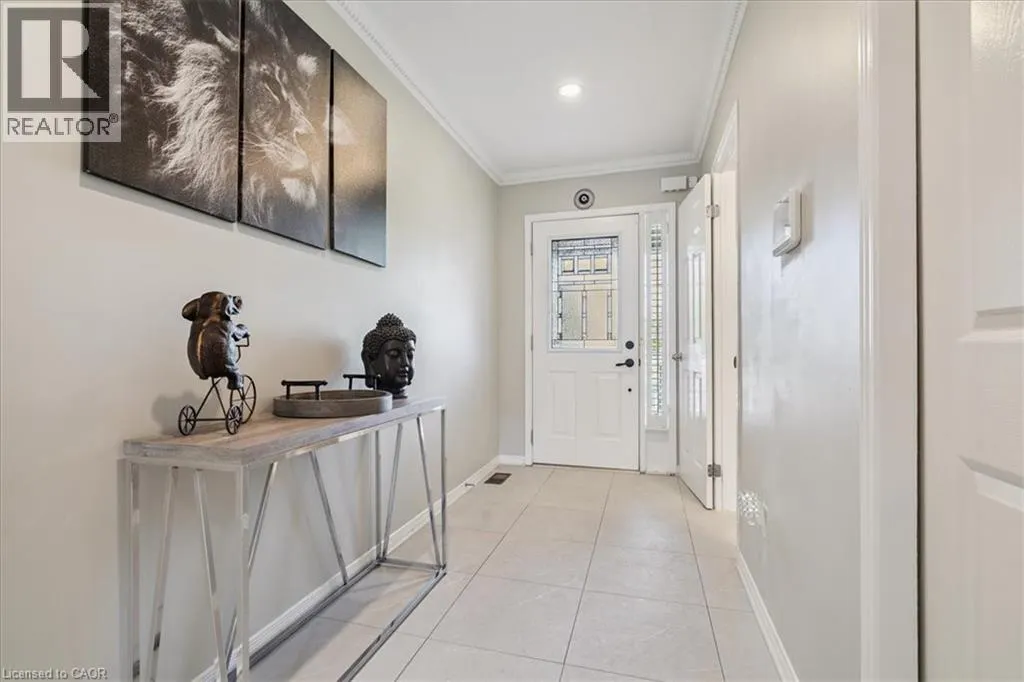 42 MEADOW WOOD Crescent