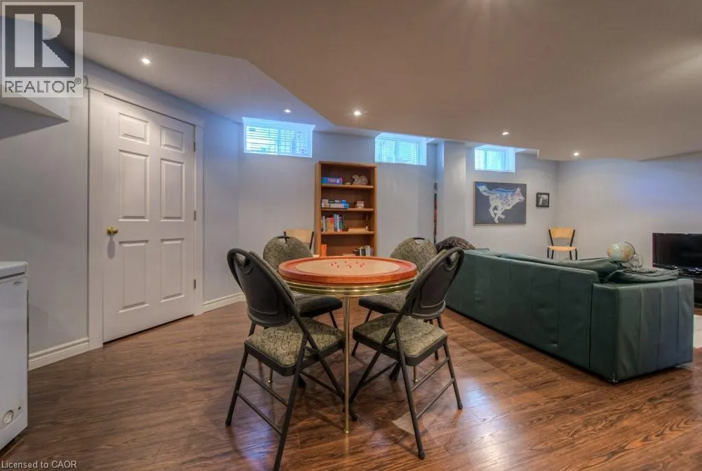 177 OLD MAPLE Boulevard