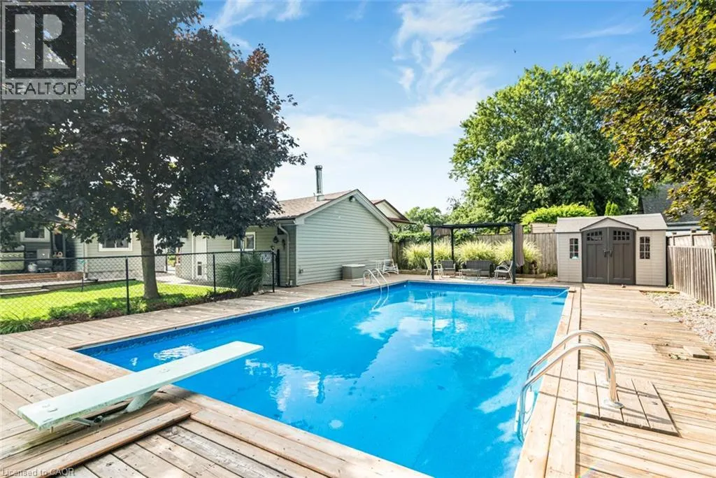 8 CRAIG Boulevard