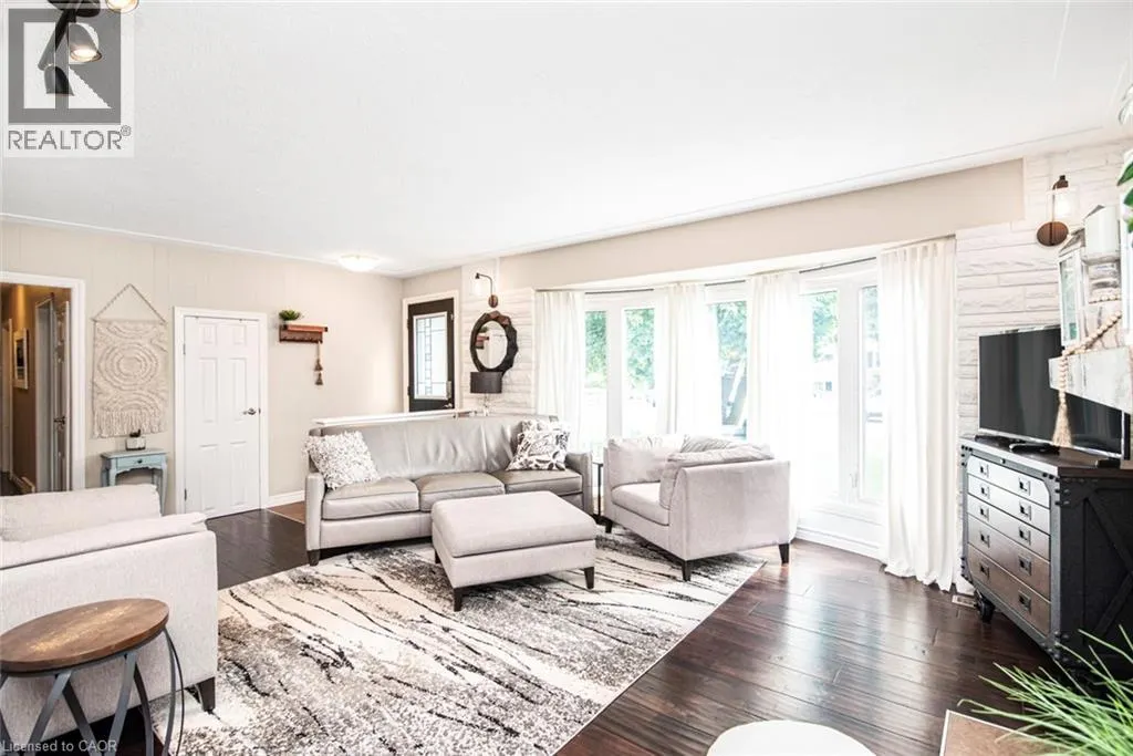 8 CRAIG Boulevard