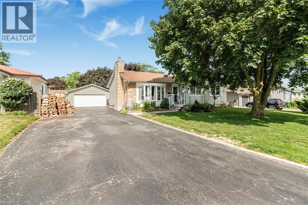 8 CRAIG Boulevard