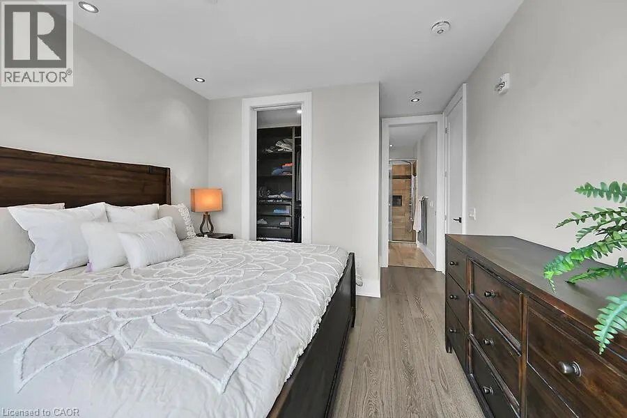 181 JAMES Street N Unit# 804, #804