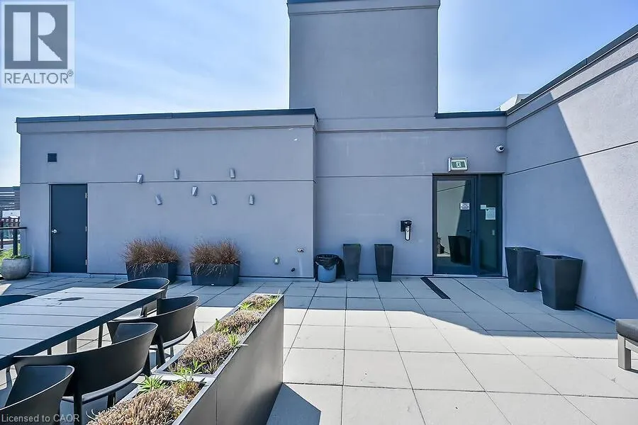 181 JAMES Street N Unit# 804, #804