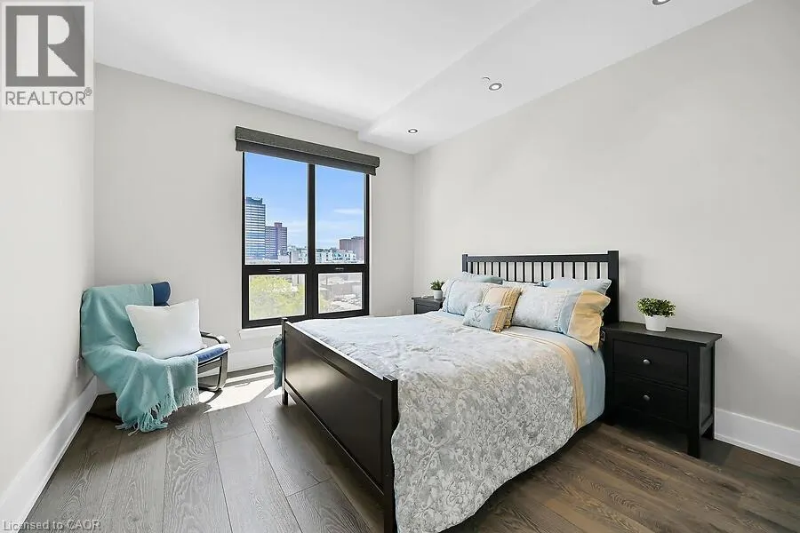 181 JAMES Street N Unit# 804, #804
