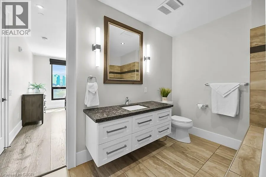 181 JAMES Street N Unit# 804, #804