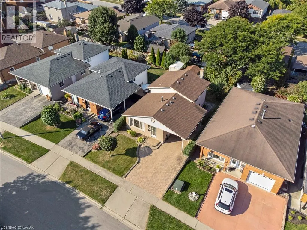 42 PARKER Drive