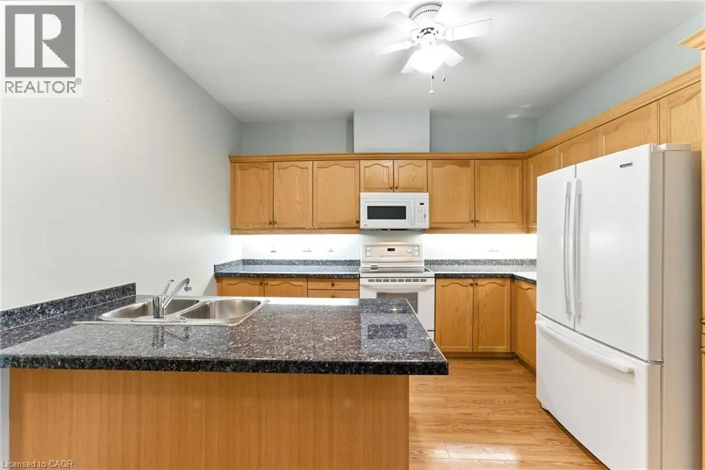 40 WESLEYAN Court Unit# 6, #6