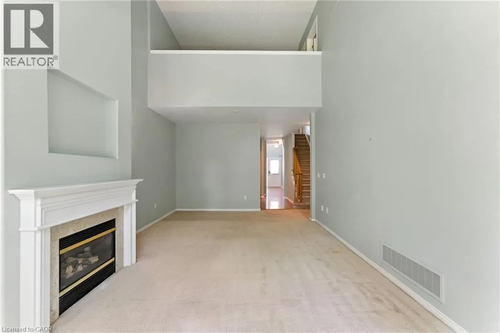40 WESLEYAN Court Unit# 6, #6