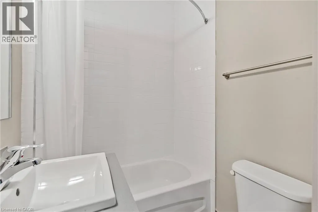 82 WELLAND Avenue Unit# 5, #5