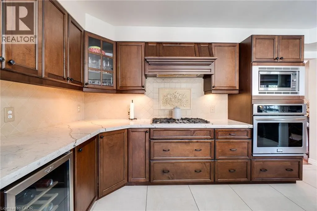 274 SPRINGVALLEY Crescent