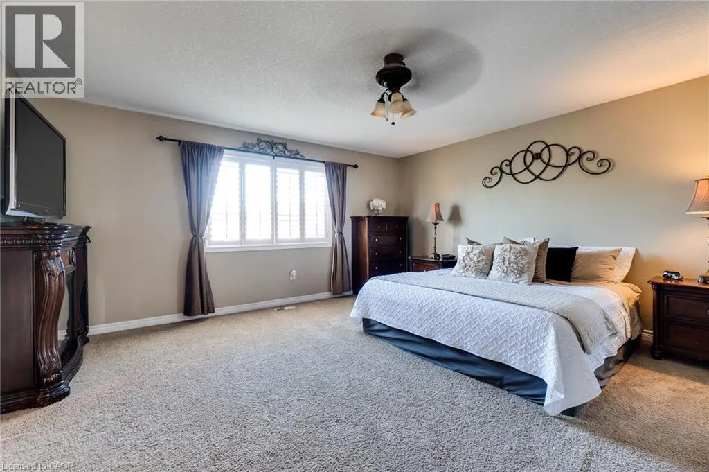 274 SPRINGVALLEY Crescent