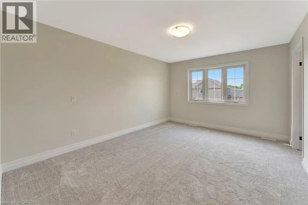 4 LIVINGSTON Drive