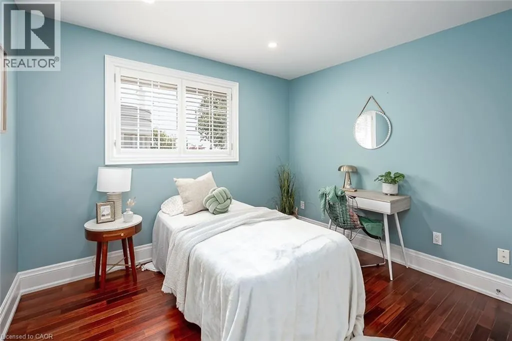 2428 LAKESHORE Road