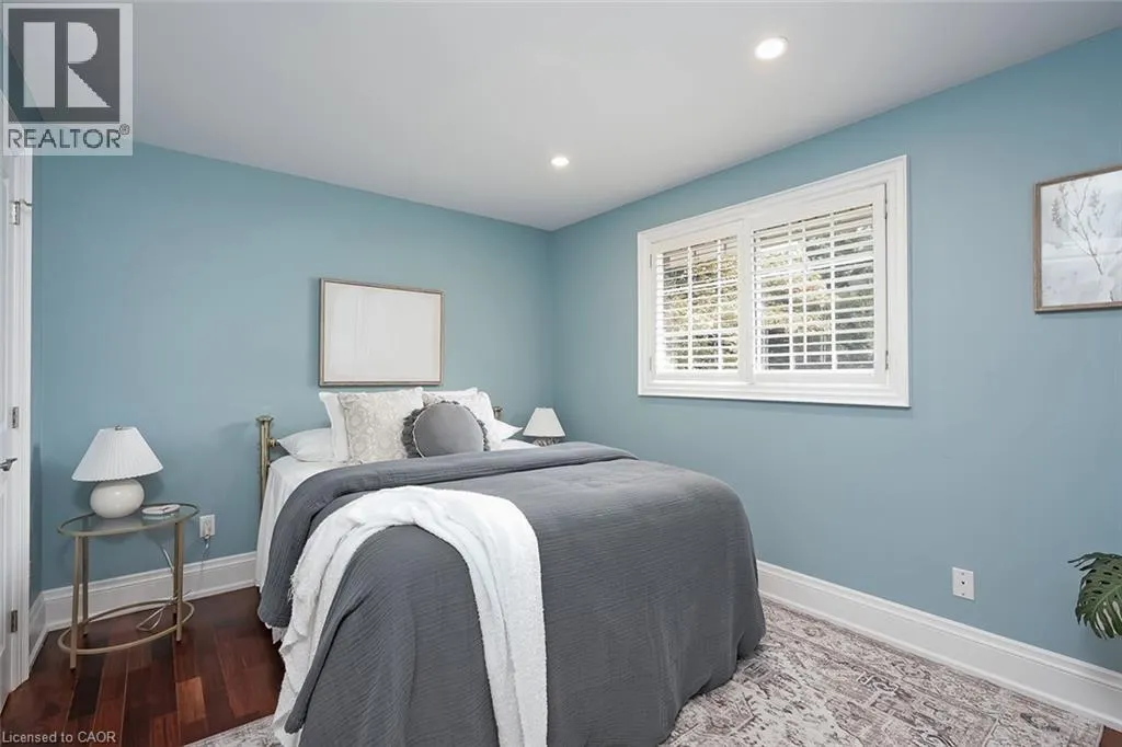 2428 LAKESHORE Road