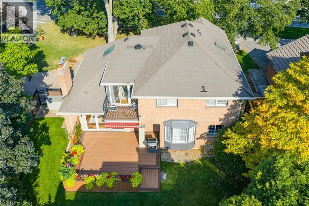 2428 LAKESHORE Road