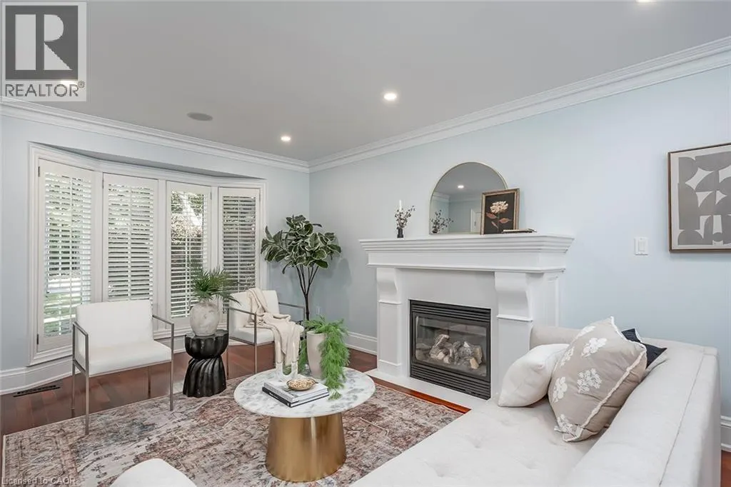 2428 LAKESHORE Road