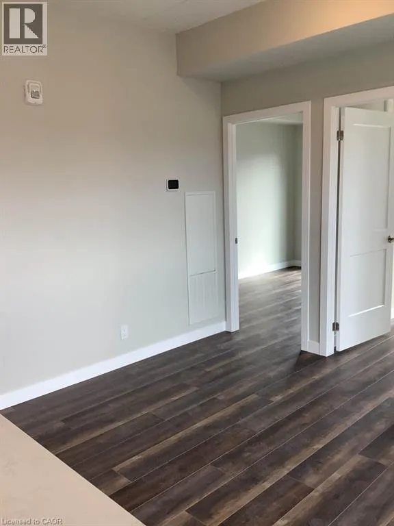 15 QUEEN Street S Unit# 714, #714