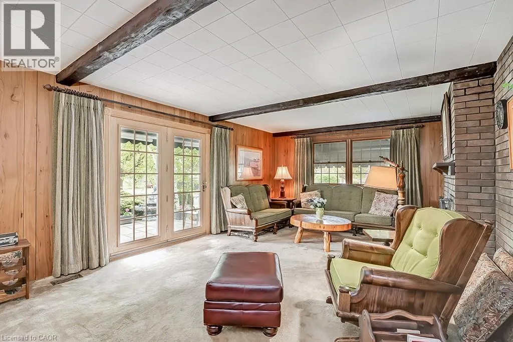 327 STRATHCONA Drive