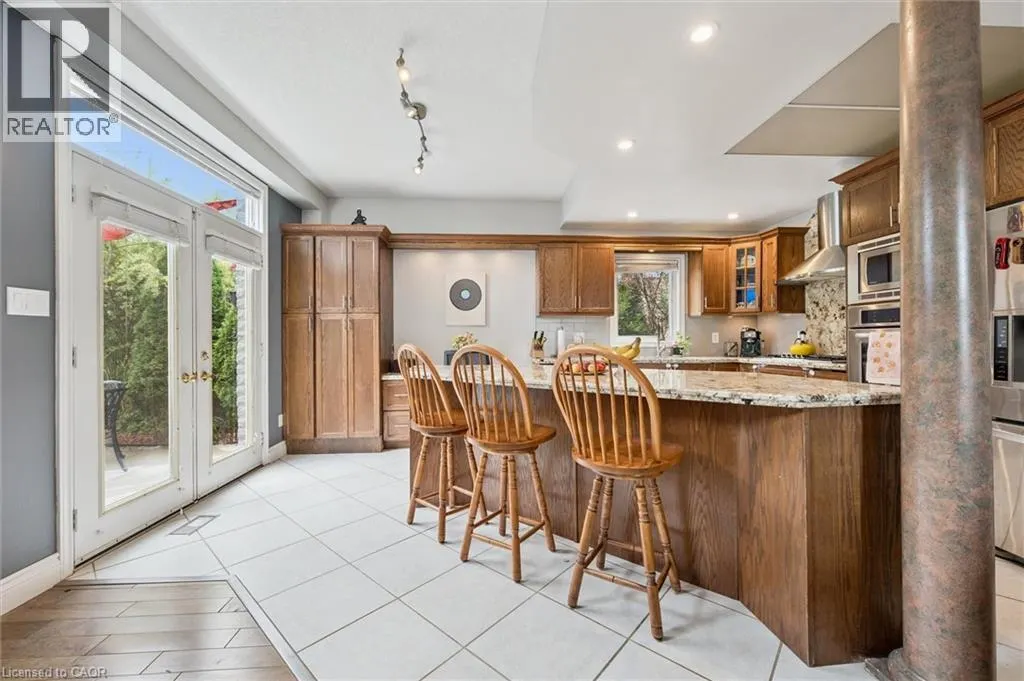 18 PEARWOOD Court
