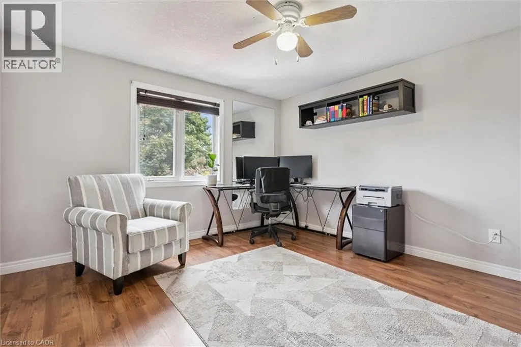 18 PEARWOOD Court
