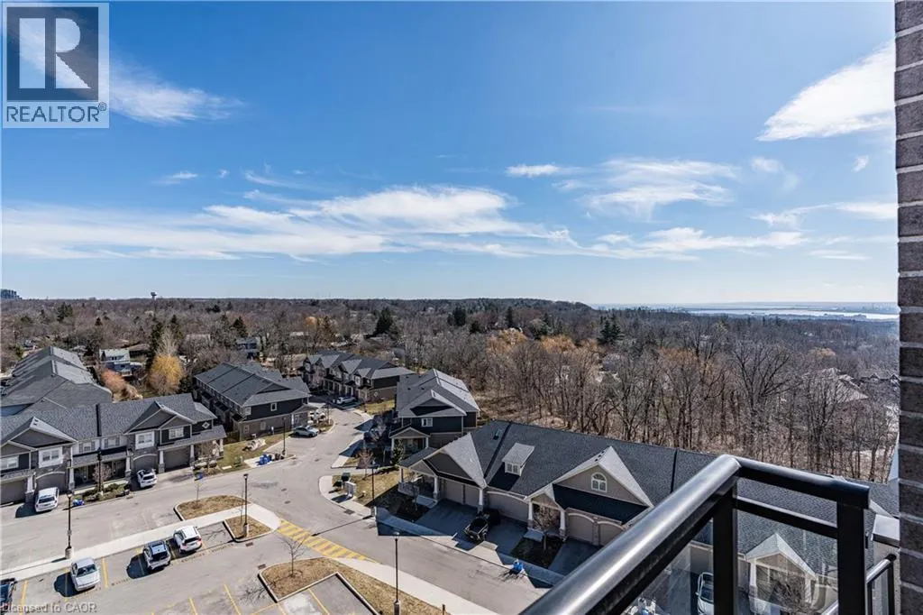30 HAMILTON Street S Unit# 703, #703