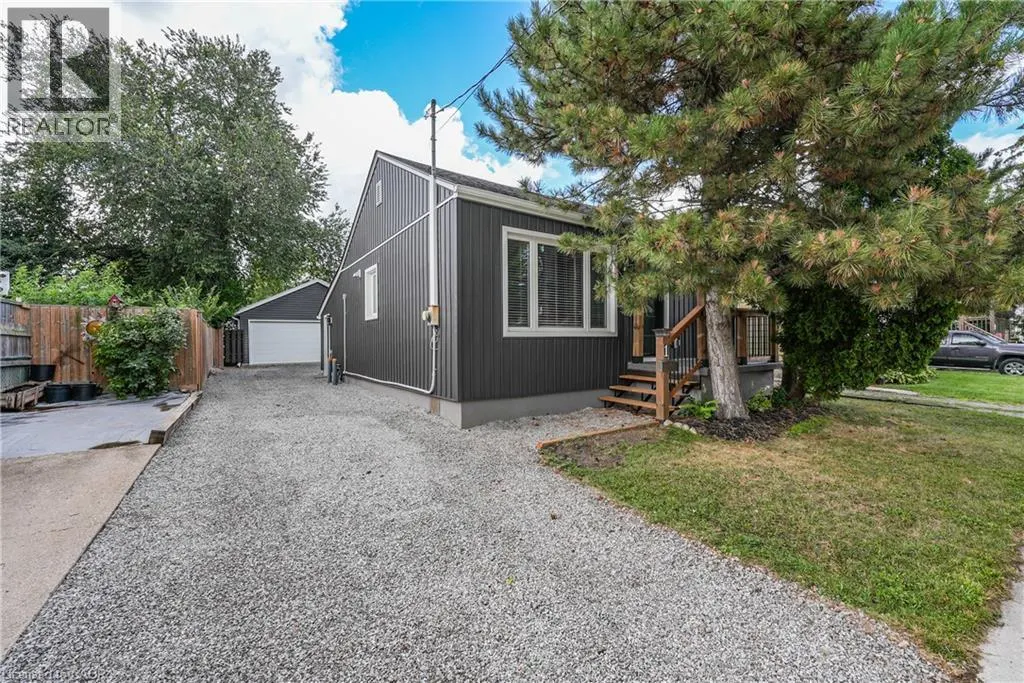 1 WAVERLEY Road