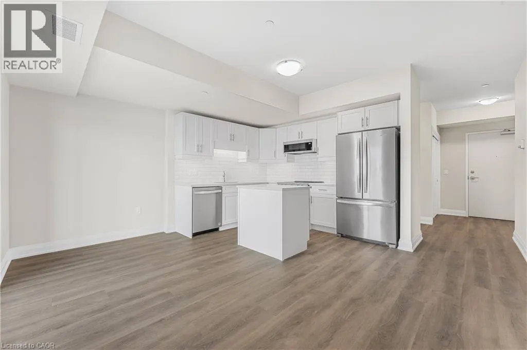 118 SUMMERSIDES Boulevard Unit# 114, #114