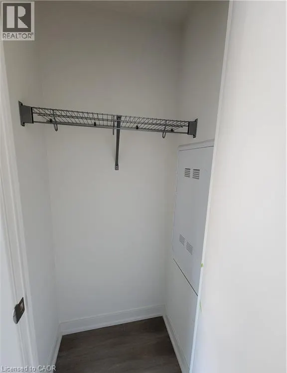 212 KING WILLIAM Street Unit# 1204, #1204